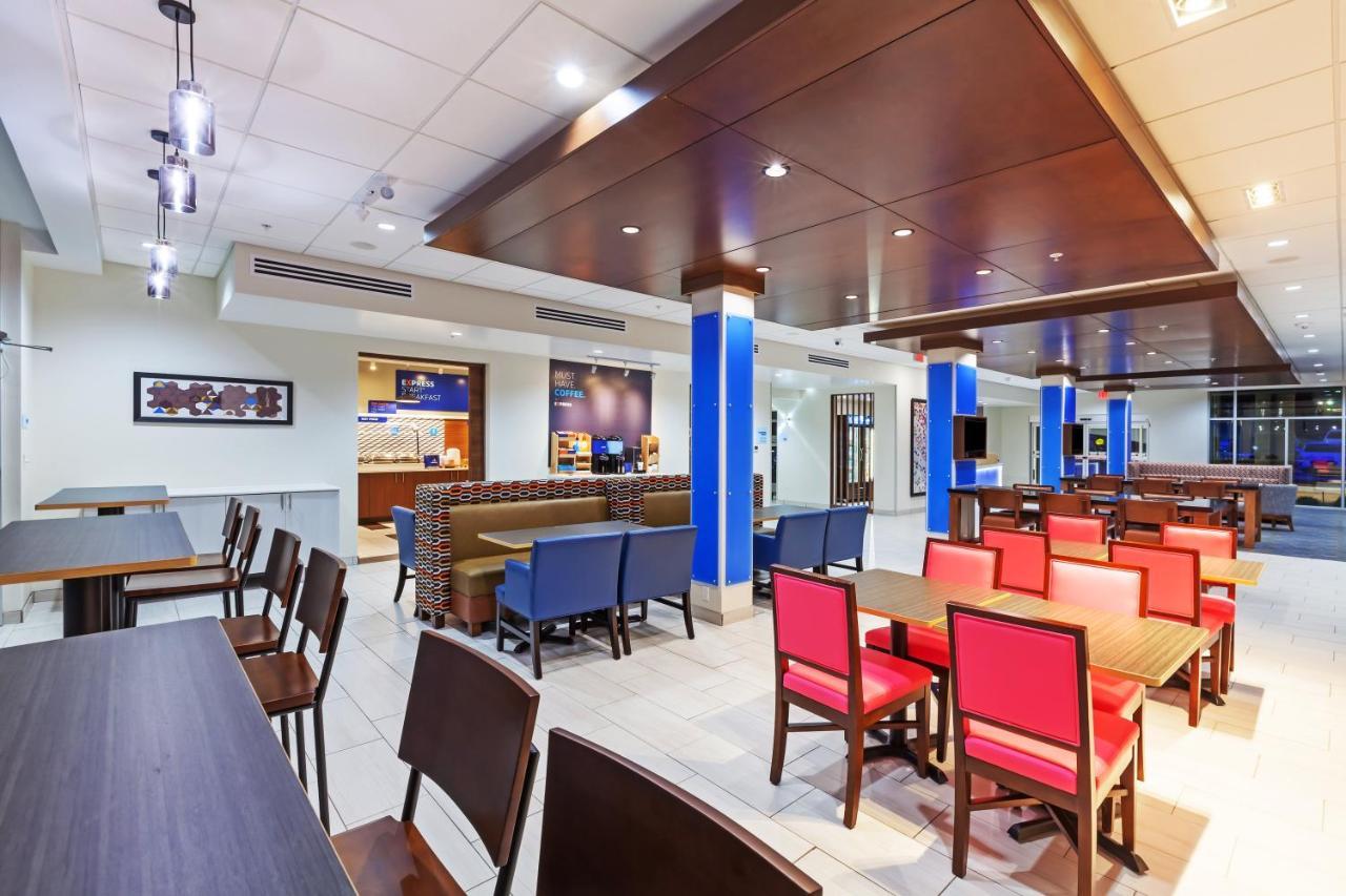 Holiday Inn Express & Suites Tulsa South - Woodland Hills By Ihg Luaran gambar